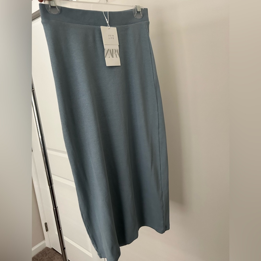 Zara blue stretch midi skirt